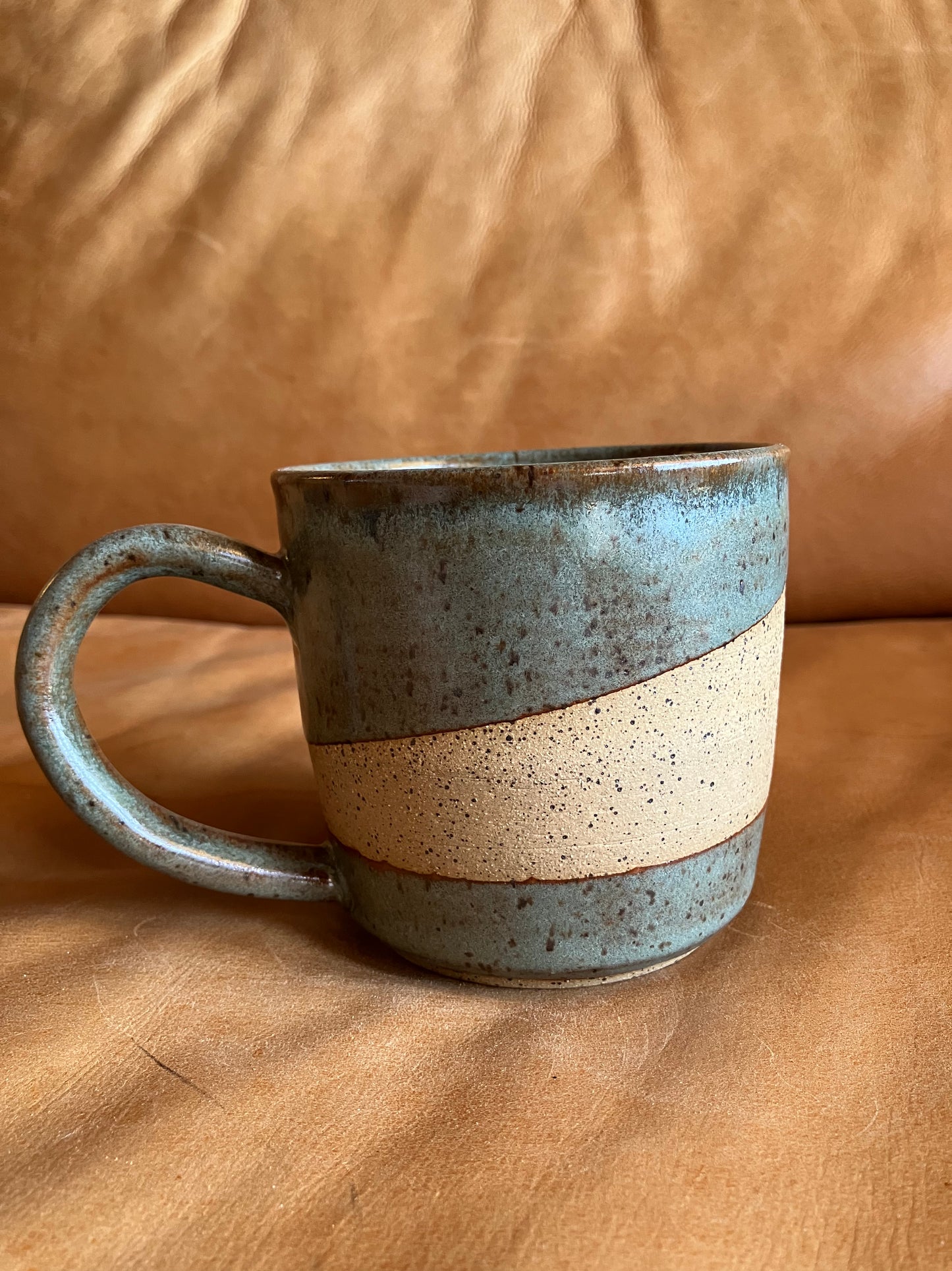 Wraparound stripe mug