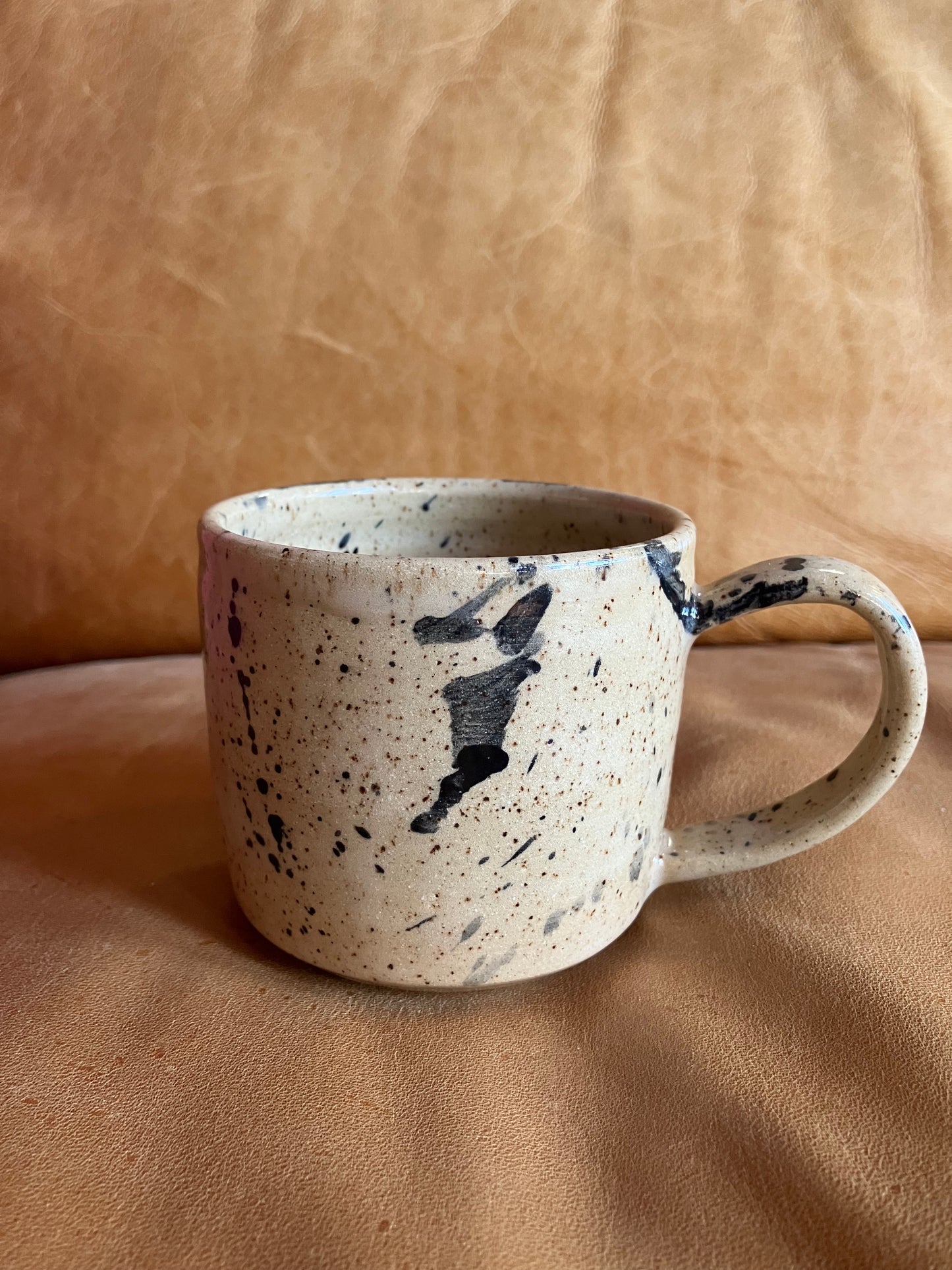 Brushstroke speckle mug