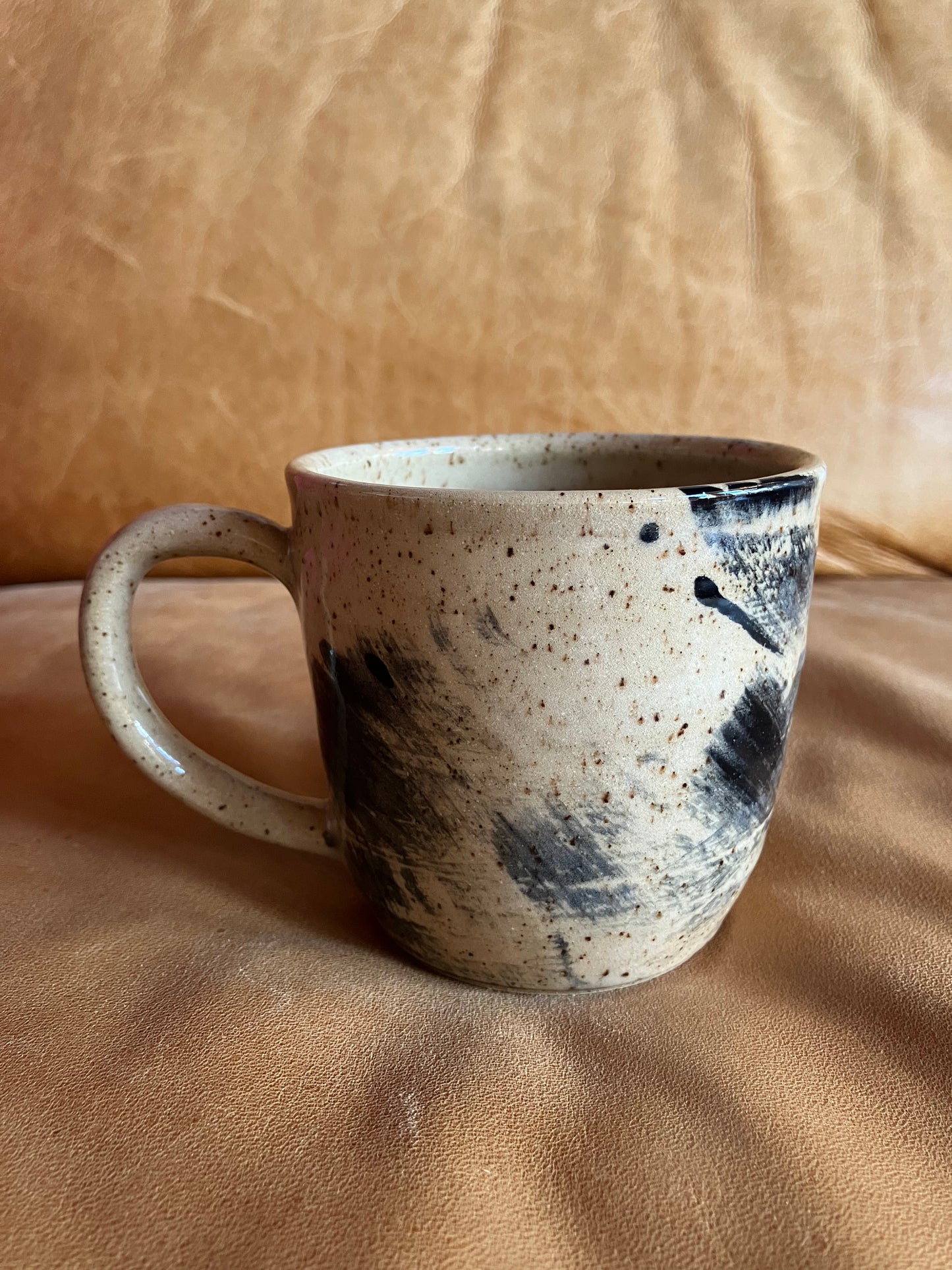 Brushstroke speckle mug