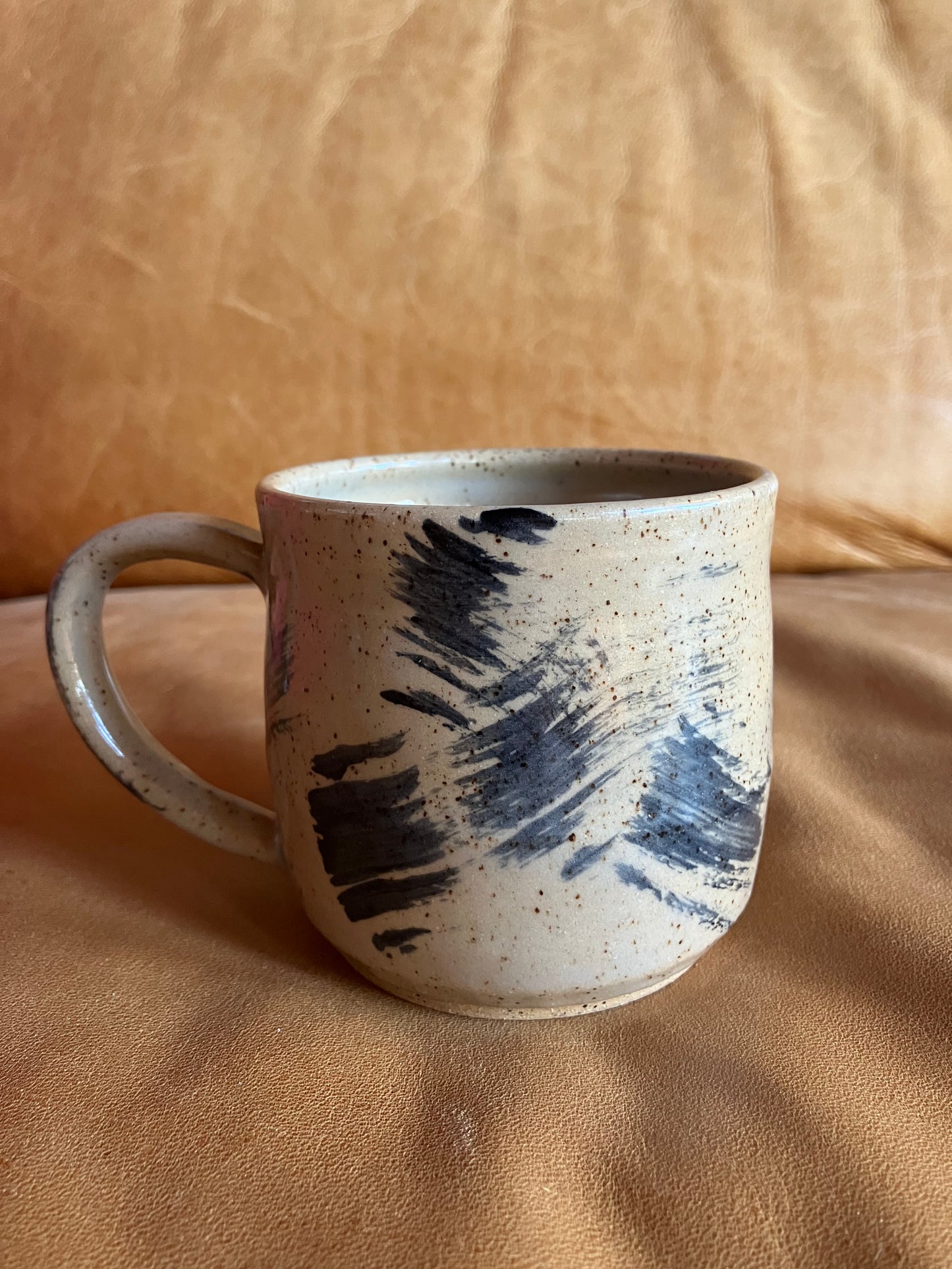 Brushstroke speckle mug